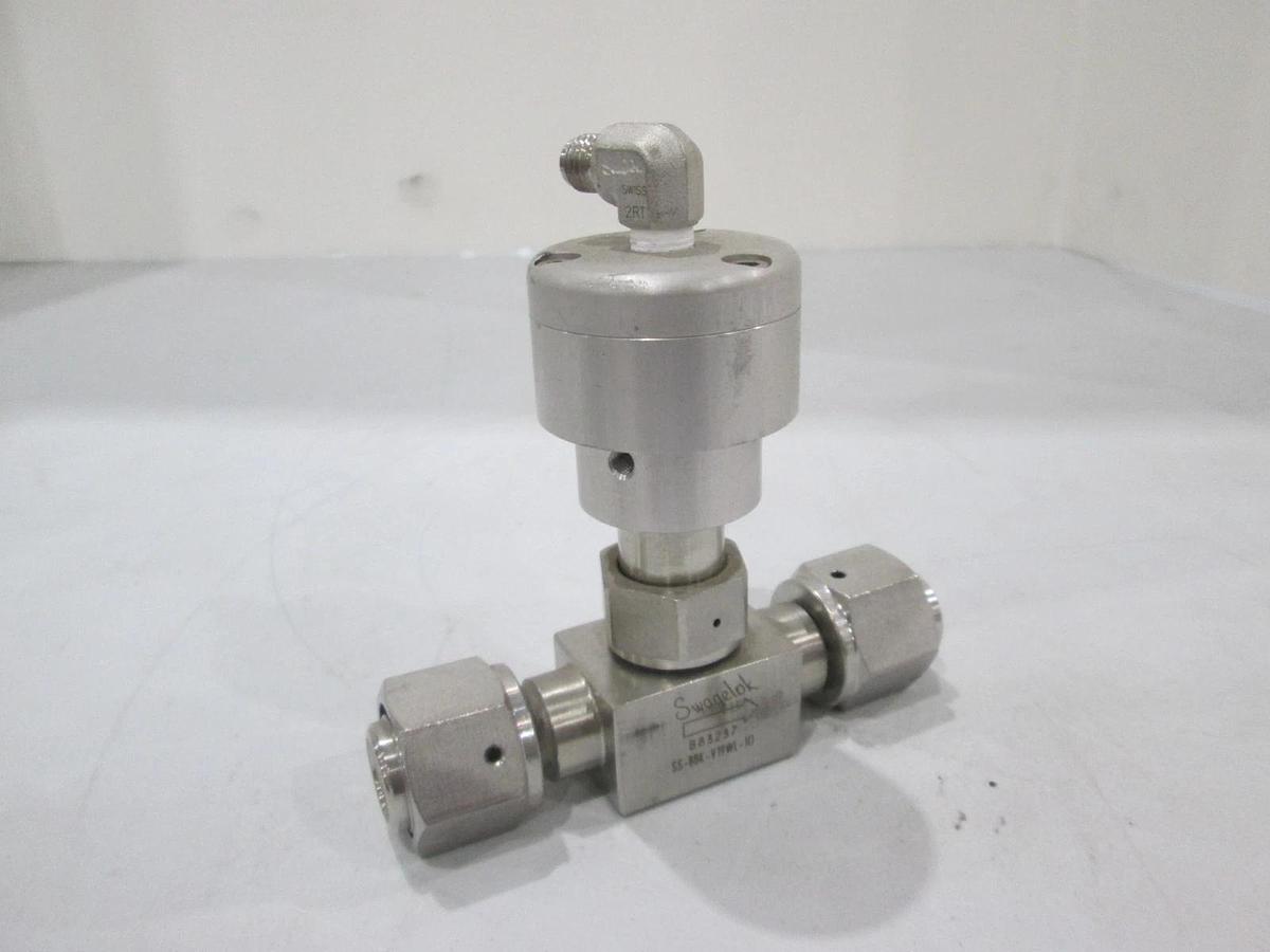 Used Swagelok, SS-8BK-V19WL-1O, Pneumatic Valve, Used