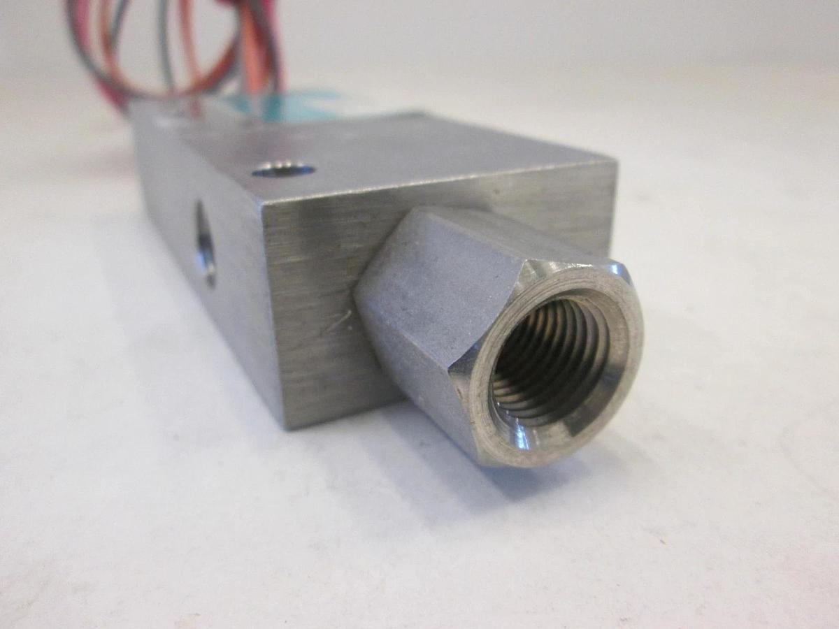 Used GEMS Sensors Type FS-928, Piston Type Flow Switch, .50 GPM Water, Used