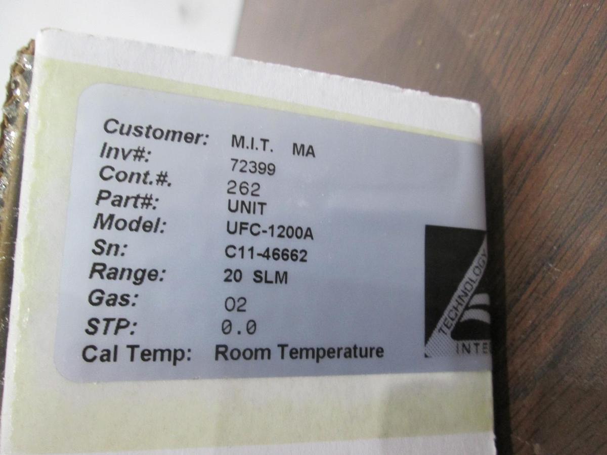 UNIT, UFC-1200A, O2, 20 SLM, Mass Flow Controller, New