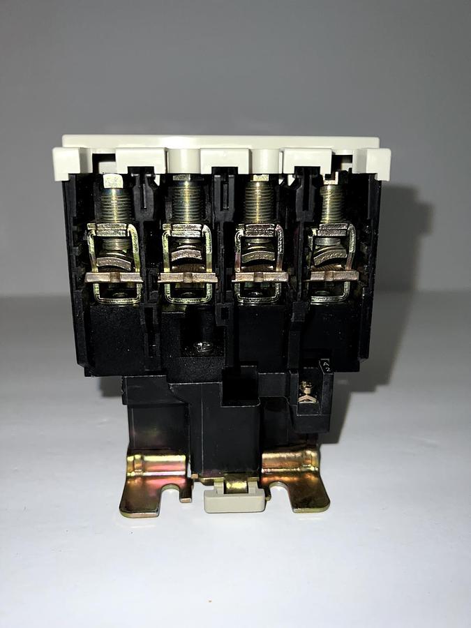 Used Telemecanique W9 0444785 01 61 Contacteurs, New