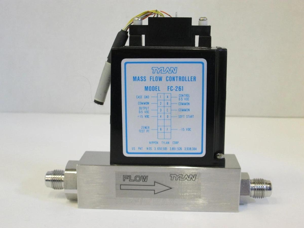 Used Tylan FC-261 MFC, Range: 10SLM, Gas: H2, 1/4" Male VCR In/Out