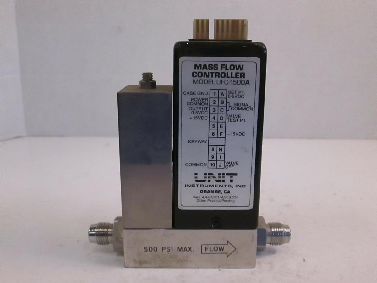 Used Unit UFC-1500A Mass Flow Controller, Gas, O2, 200 SCCM