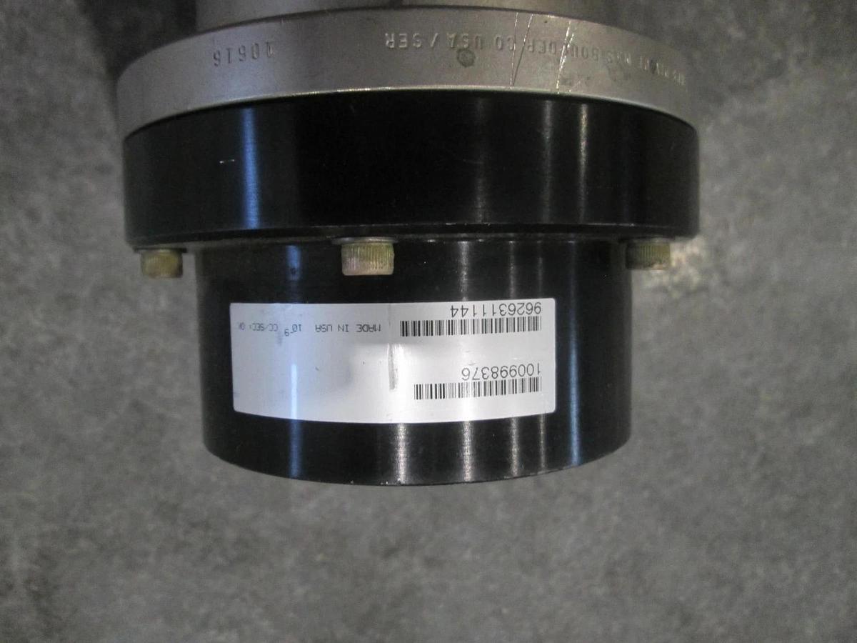 Used MKS, 100998376, Pneumatic Right Angle Valve, Used