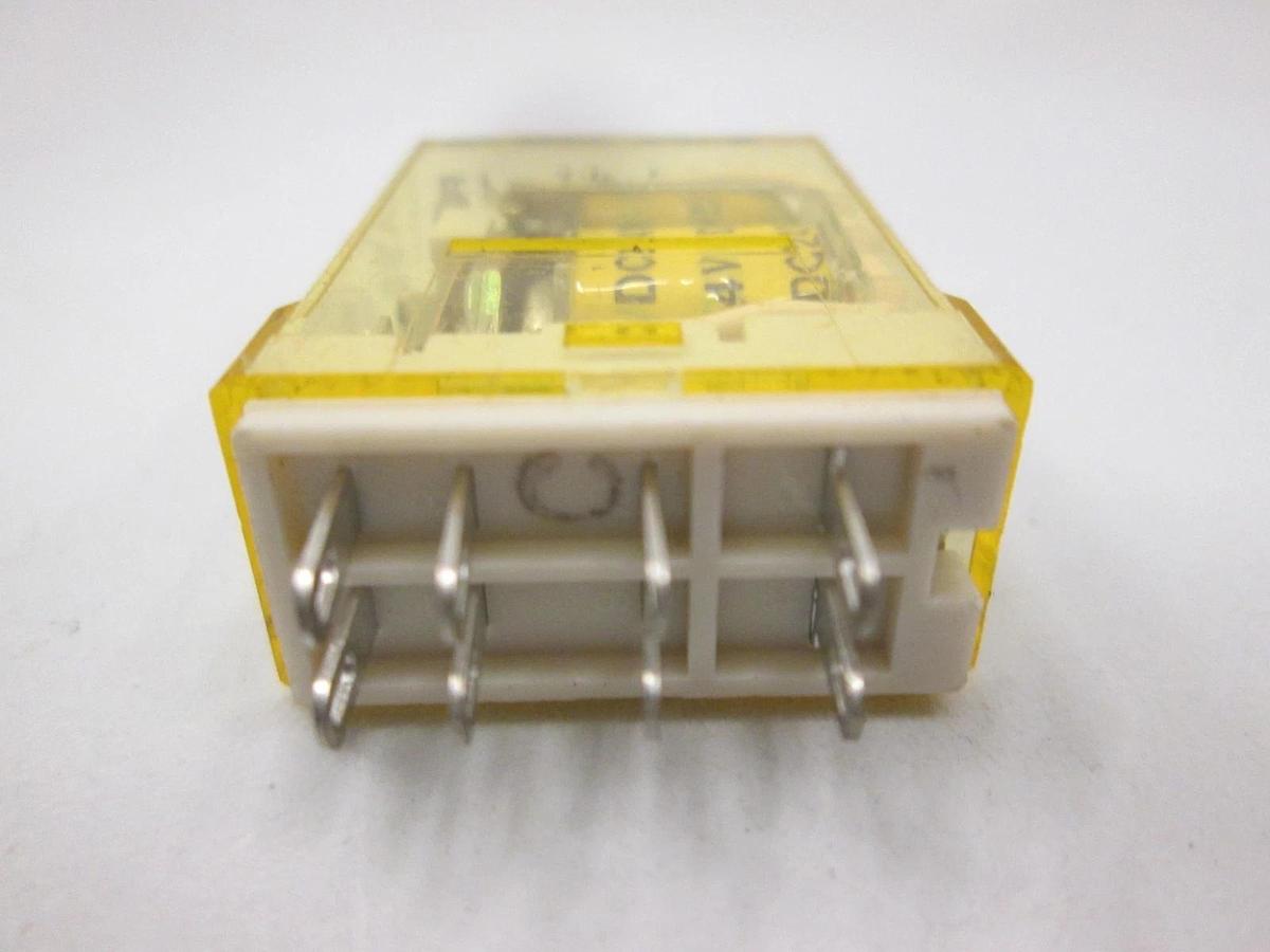 Used IDEC, RY2S-U, DC 24 V Relay, Used