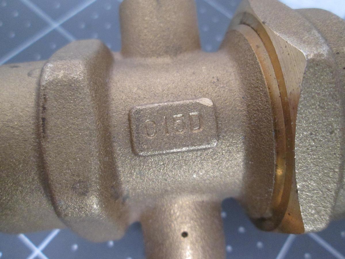 Used Griswold Controls 1/2" C15D Hydronic Coil Fitting Union Port Adapter with P/T Plug