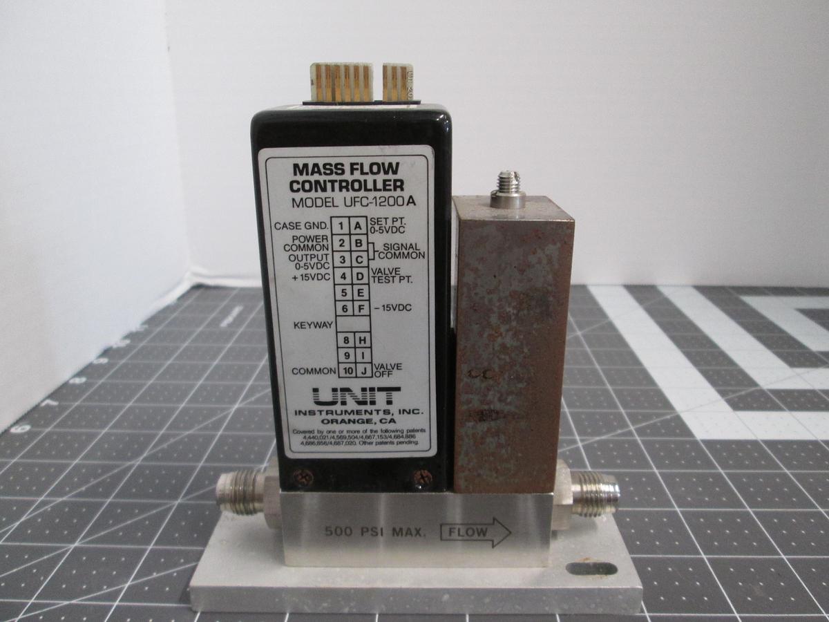 Used UNIT Instruments, UFC-1200A Mass Flow Controller N2 1 SLM MFC