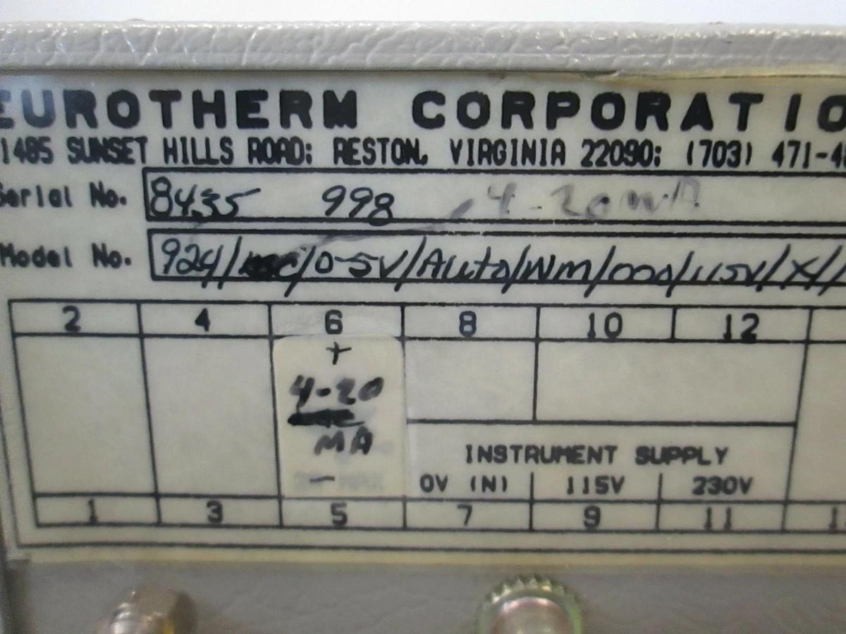 Used Eurotherm Controller 924/MCT/0-5V/Auto/WM/000/115V/X//, Used