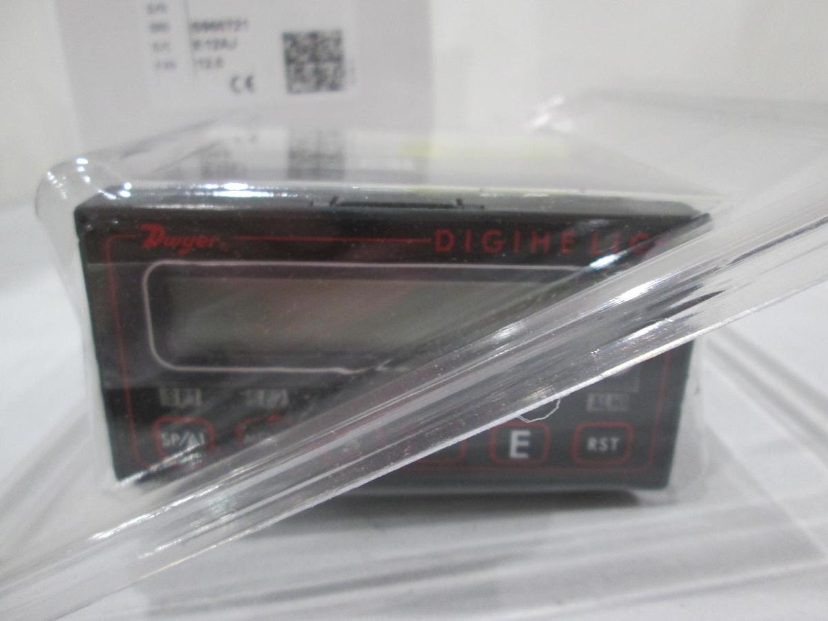 Used Dwyer, DH-004, Digihelic, 0-1 In W.C., New