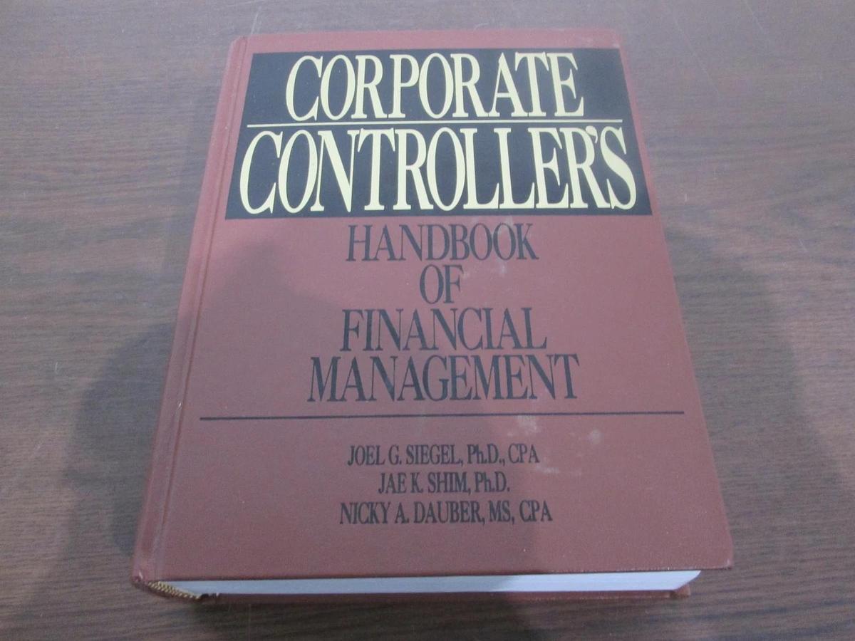 Used Corporate Controllers, Handbook of Financial Management, 0-13-174459-3, Used