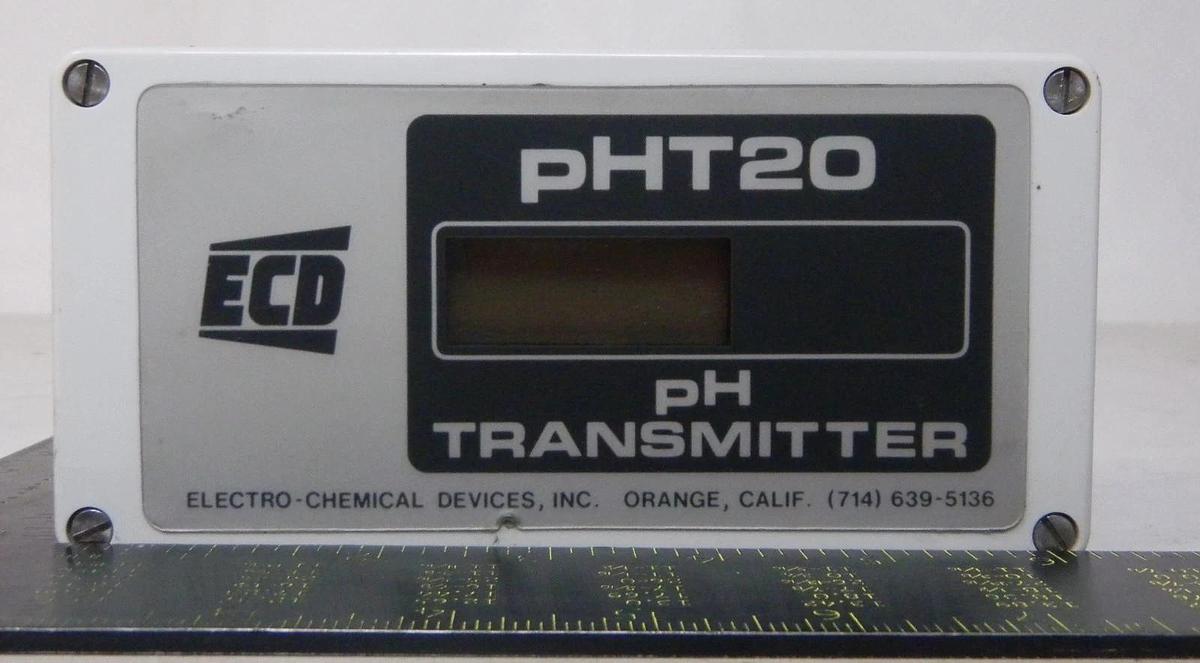 Used ECD pHT20 pH Transmitter, Used