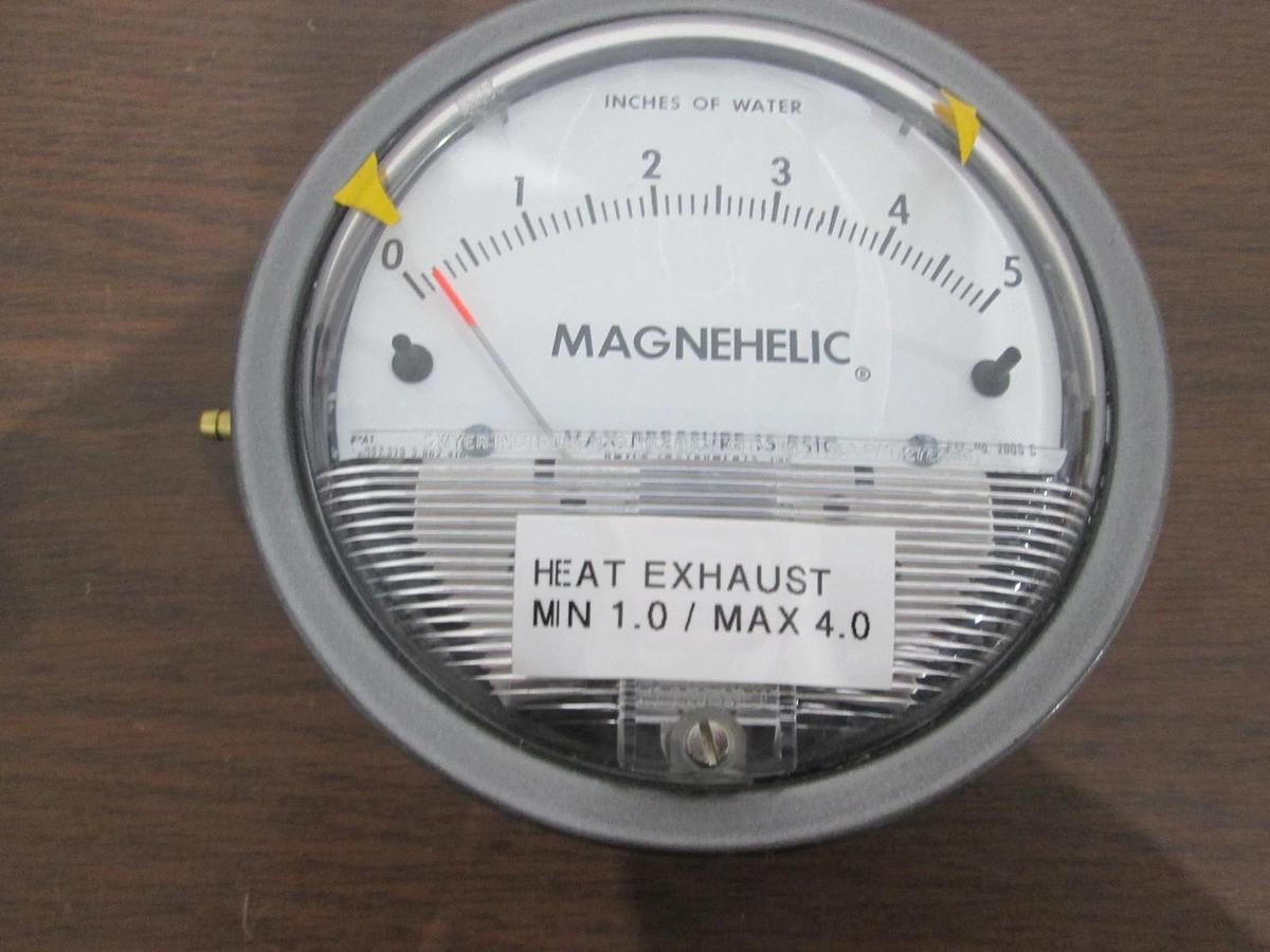 Used Dwyer, Magnehelic, 2005C, Pressure Gauge, 0-.5" of Water, Used