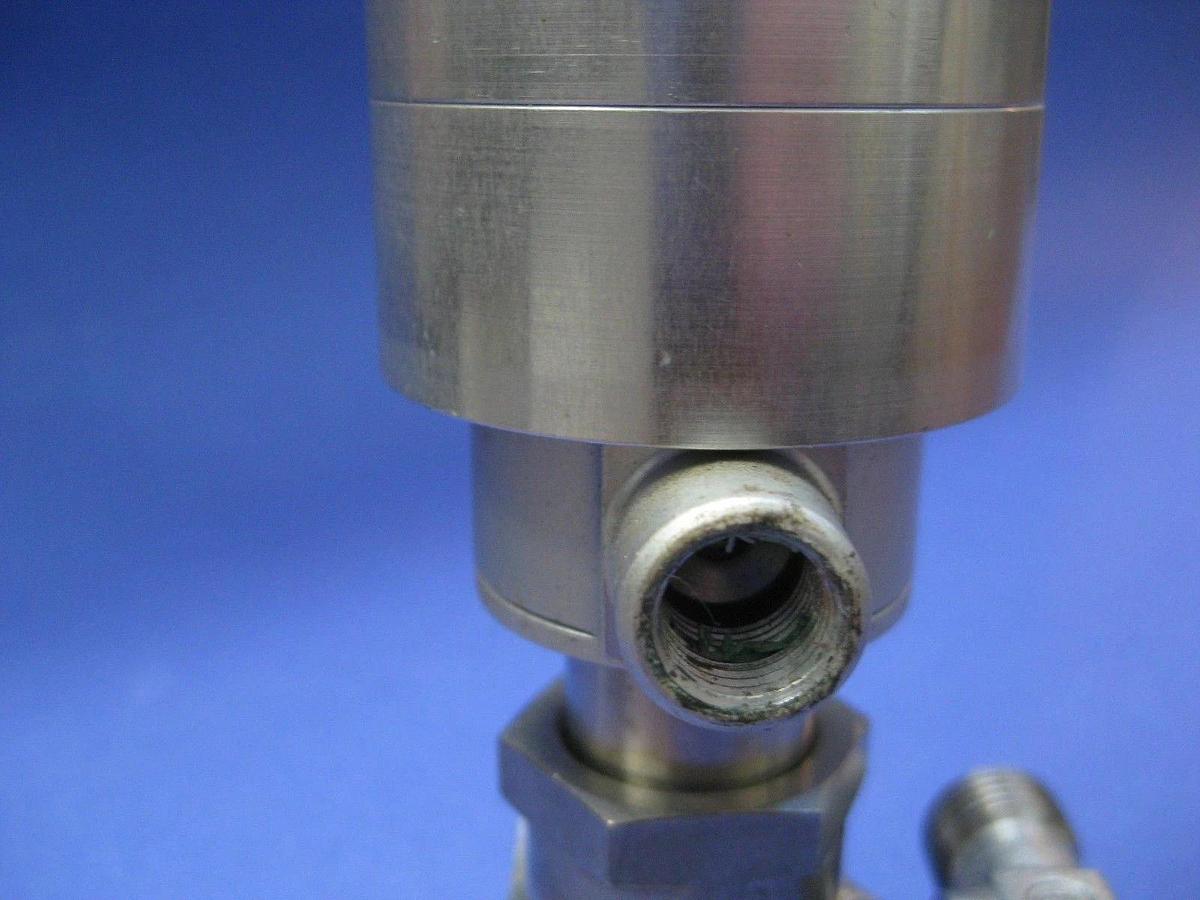 Used Nupro SS-4BK-588 Switching Bellows Sealed Valve, 1/4" VCO, Used