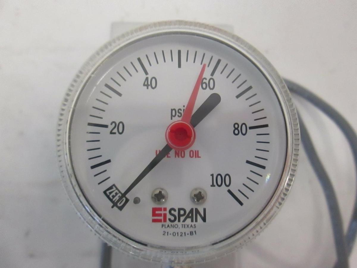 Used Span 21-0121-81 Pressure Gauge, 0-100 with Tee Union, Used