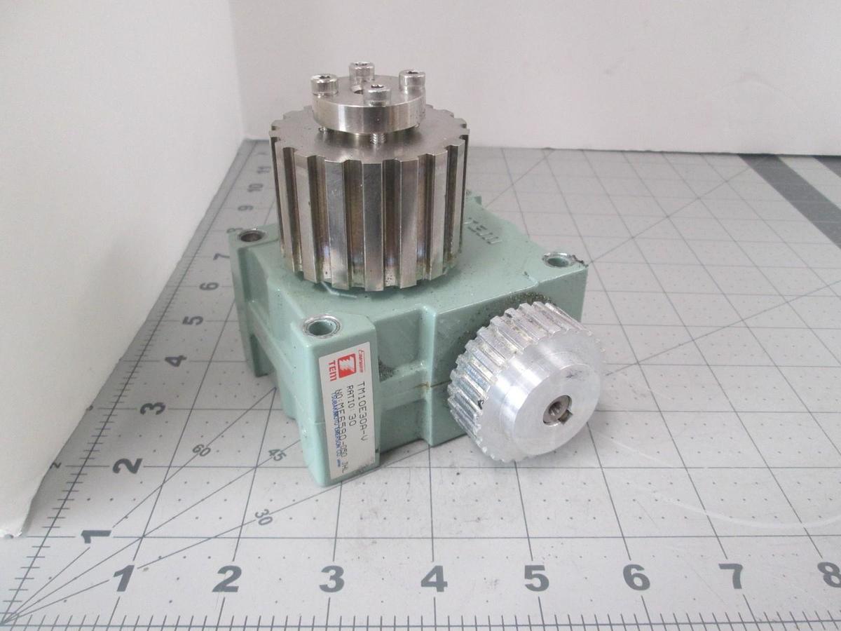 Used Tsubakimoto Emerson, TM10E30A-V, Ratio: 30, ME6590-050 JHL, Gear Reducer, Use
