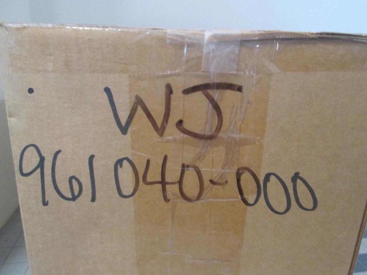 Watkins Johnson, 961040-000, Toroidal Orifice, 115V, 60Hz Narrow Applicator, New