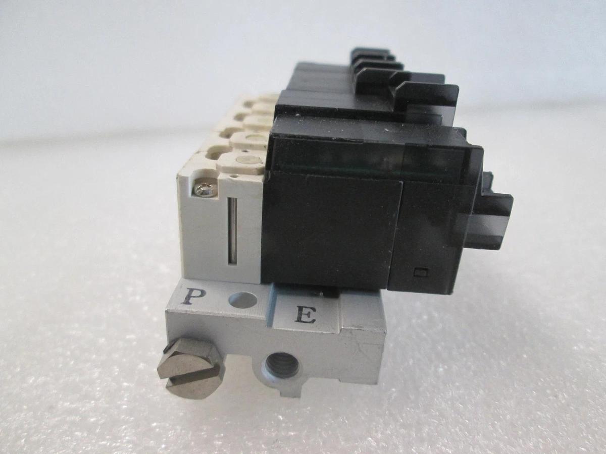 Used SMC, VQ110Y-6M, Solenoid Valve Block Assy, 5 Valve, Used