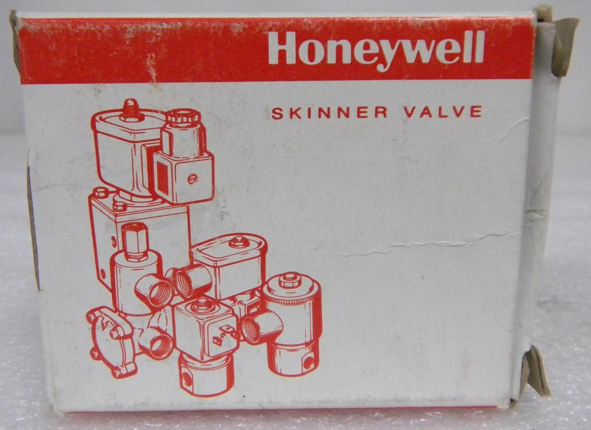 Used Skinner, Honeywell, B11RX20D Valve, 200 PSI, 24 VDC, 7W, Orifice 3/64, NEW