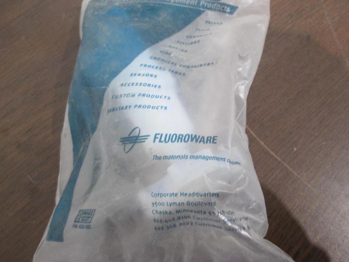 Fluoroware, 204-17, 282849, VALVE, NEEDLE, PFA 1/4 FNPTX 1/4 FNPT, New
