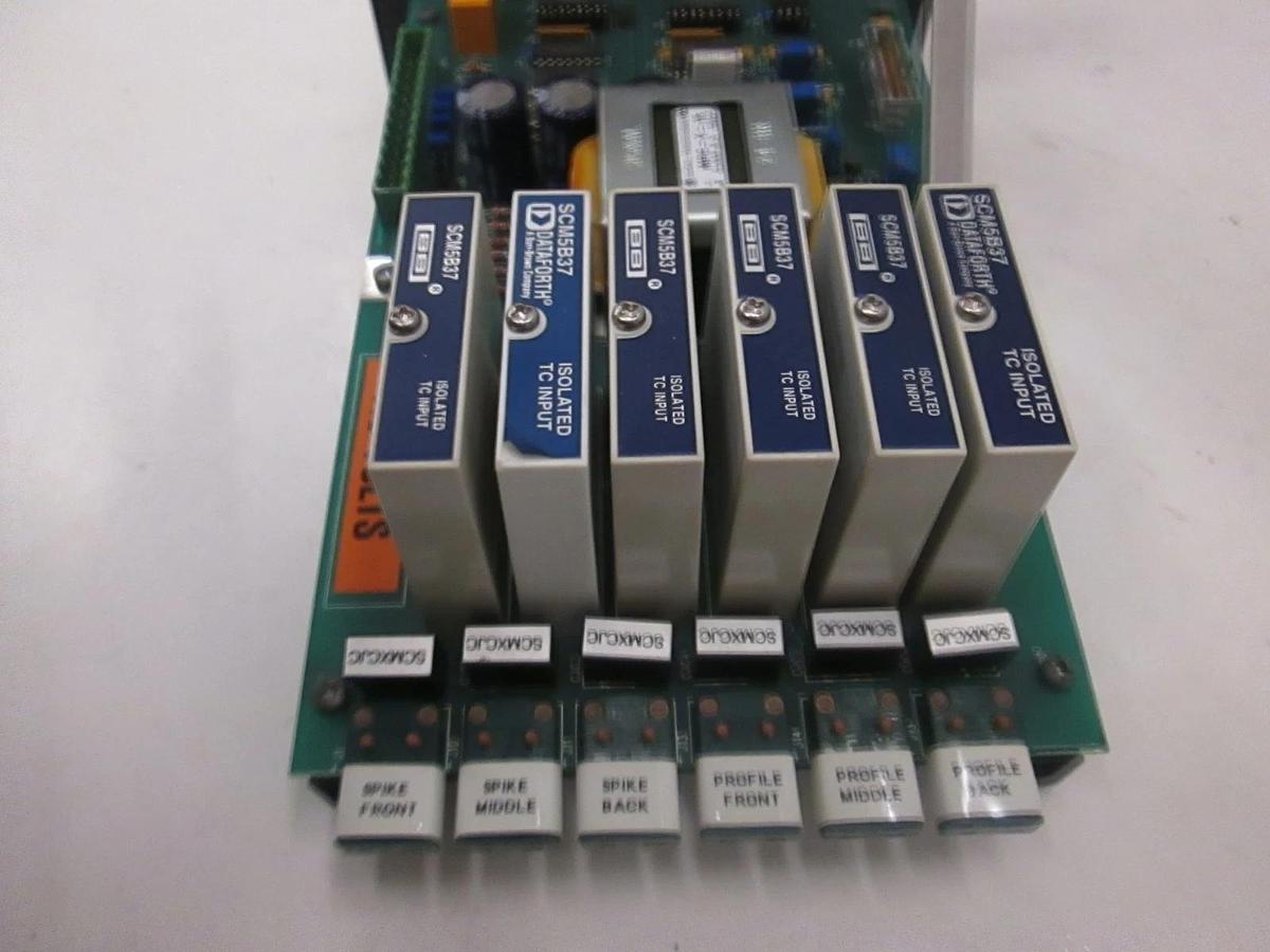 Used ICCI 8001415 Temperature Controller w/ Dataforth SCM5B37 Modules, Used