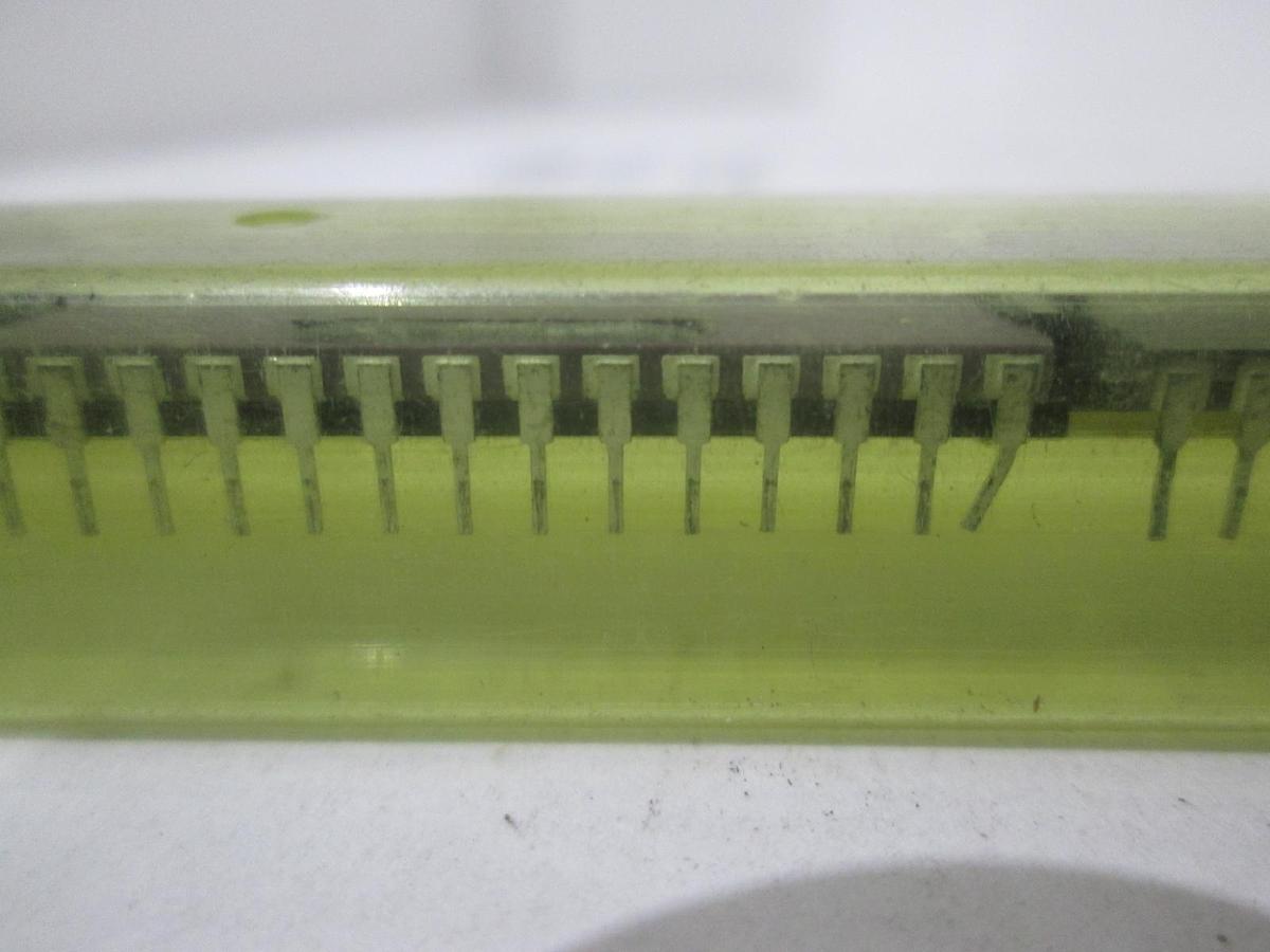 S133Y, 320066-12, Integrated Circuit, New, Lot of 12