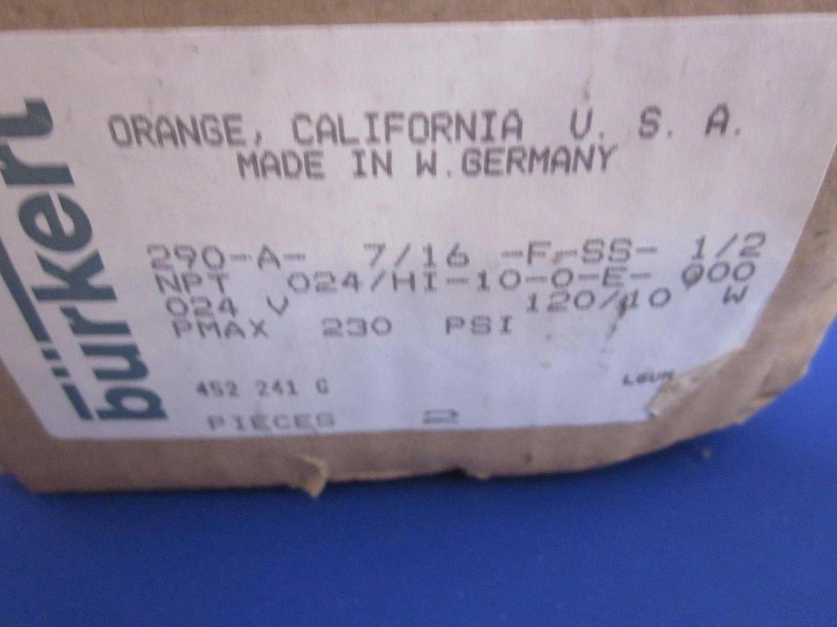 Burkert 452 241 G General Purpose Valve 2/2 Way, 290-A-7/16-F-SS-1/2, LOT of 2