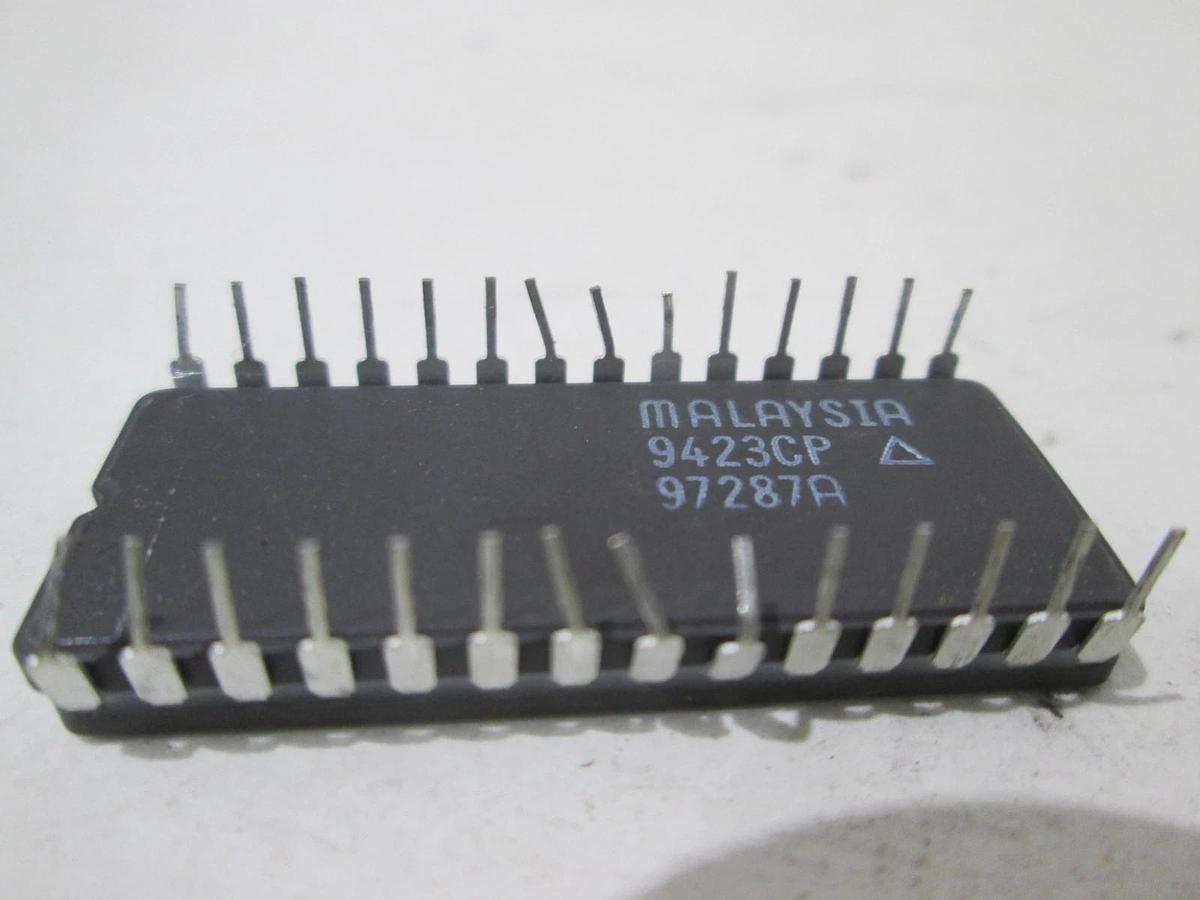 Texas Instruments, 9423CP, Integrated Circuit, Used