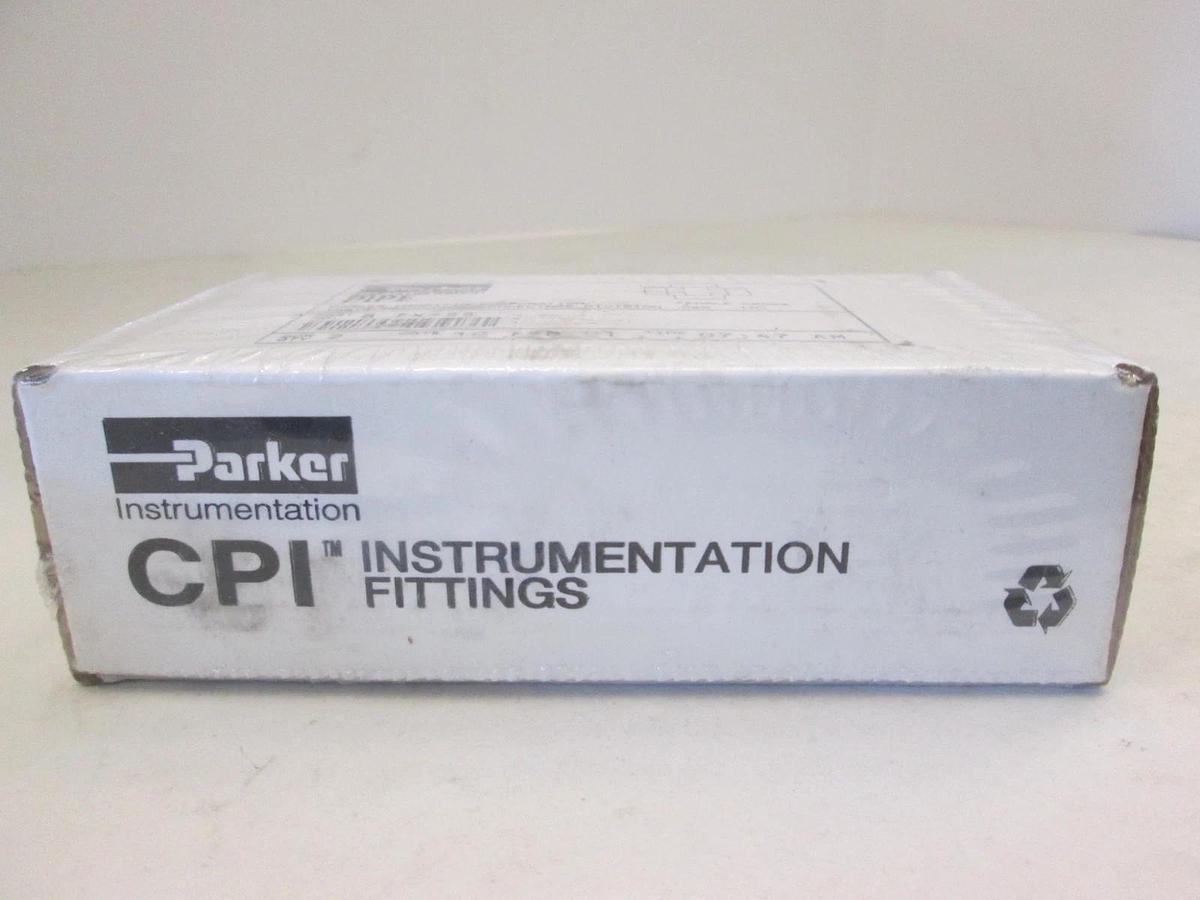 Parker, 8 FX-SS, Female Cross Fitting Box of 2, New, Original Packaging