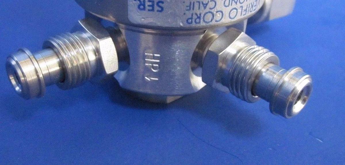 Used Veriflo TDR451W3PVSMF Tied Diaphragm Regulator, 3000 psi, 3 Ports, Used