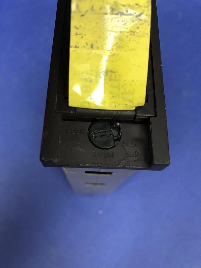 Used Riken Keiki OX-581 Oxygen Sensing Controller  , 0-5% O2, USED