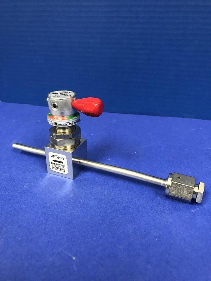 Used APTech AP3625SM TW4 1.75 P Manual Diaphragm Valve Assembly, Red Lever Handle
