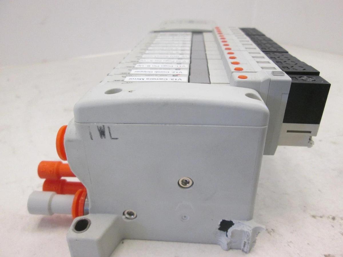 Used SMC, EX250, DeviceNet Interface Module Assy w/ 14 Valves, VQC1101NY-5, Used