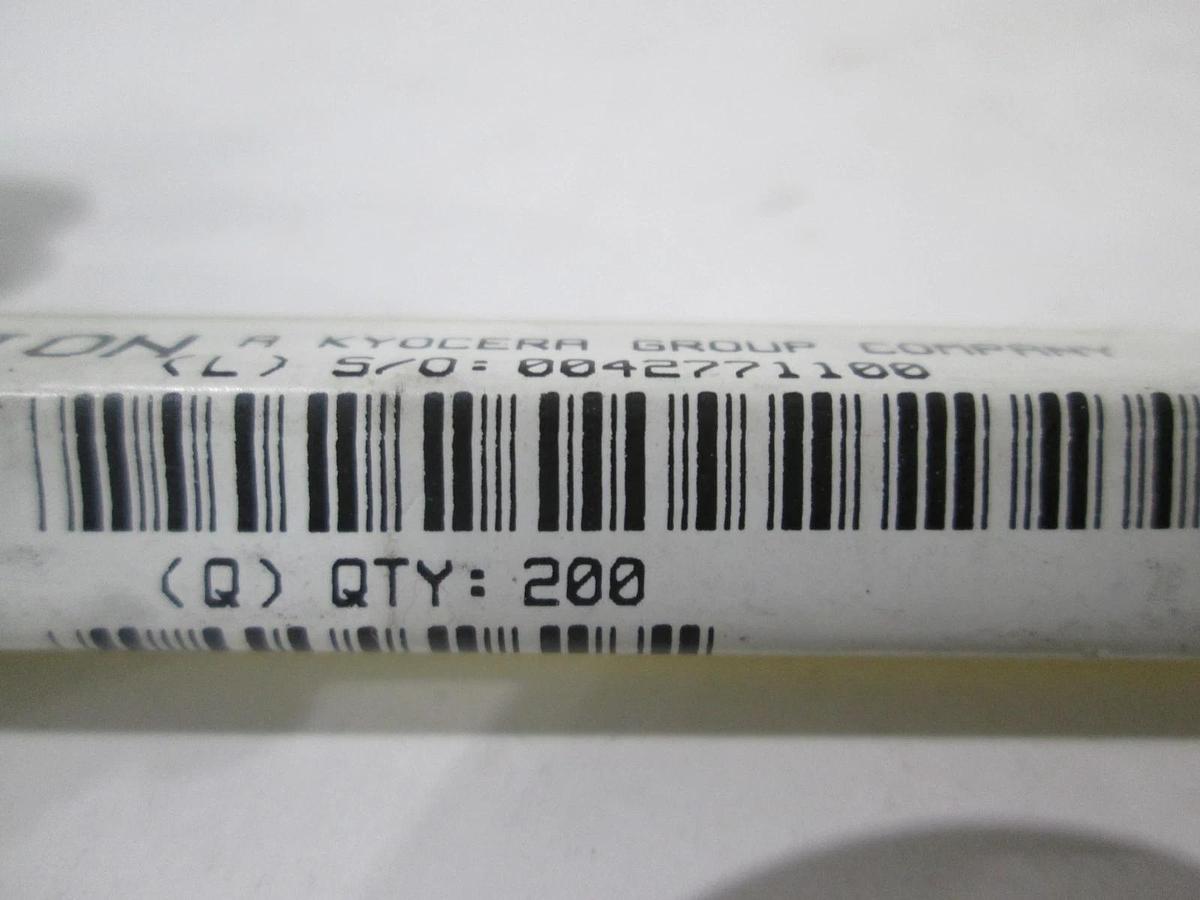 AVX Corporation, MD015A221JAB, Ceramic Capacitor, New, Lot of 200