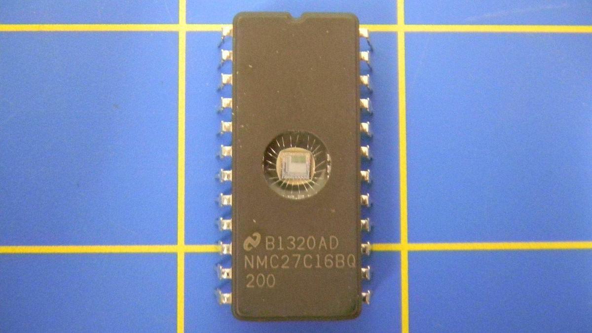 Used Fairchild NMC27C16BQ-200 CMOS, EPROM, Encapsulation, Lots of 5, New