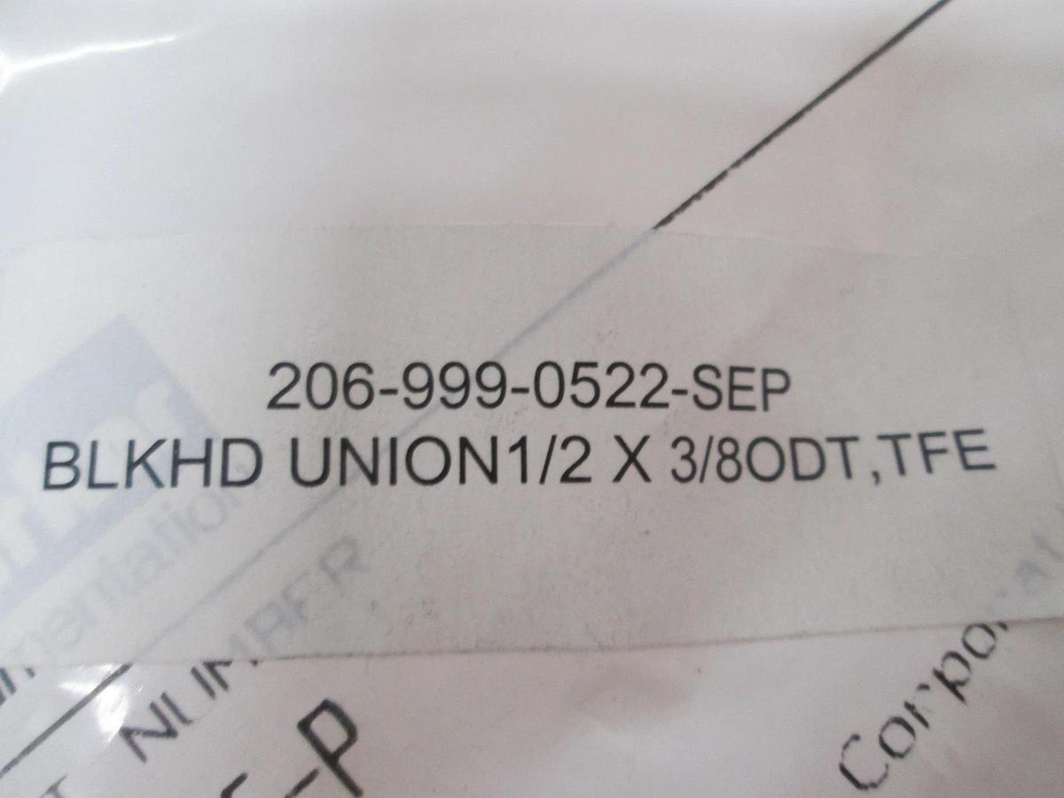 Parker, SCR-86-P, Bulkhead Union 1/2 x 3/8 ODT, TFE, 206-999-0522, New, Lot of 2