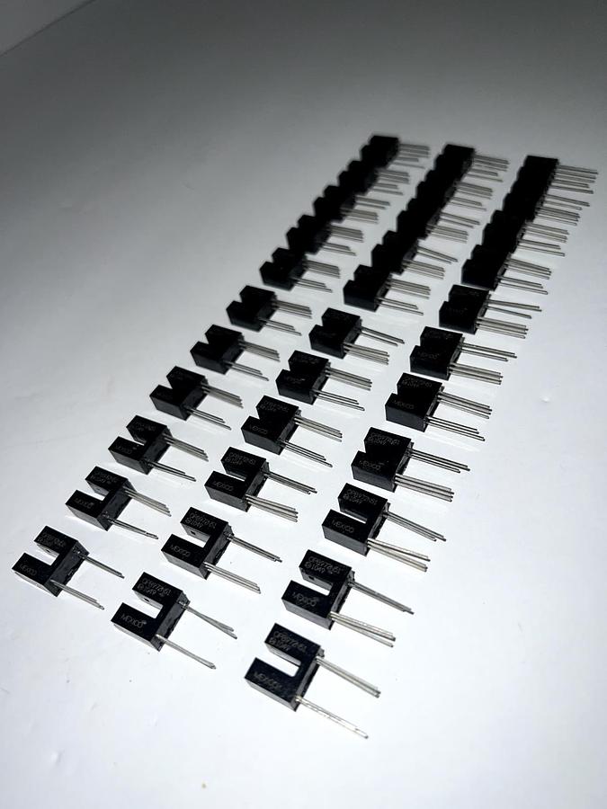 Used OPTEK TECHNOLOGY OPB972N51 450077161, Used, Lot of 33