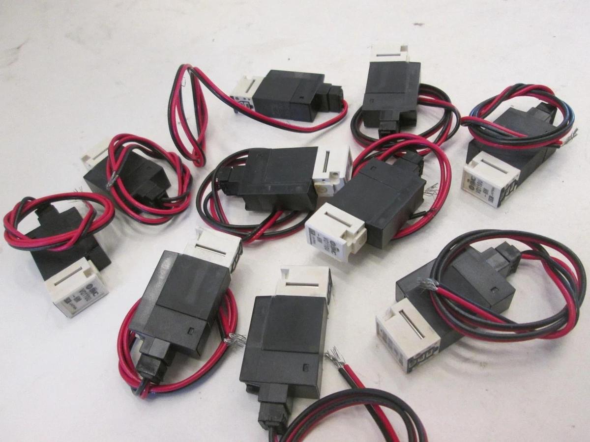 SMC, Solenoid Valve, VQ11OU-6M, Used, Lot of 10