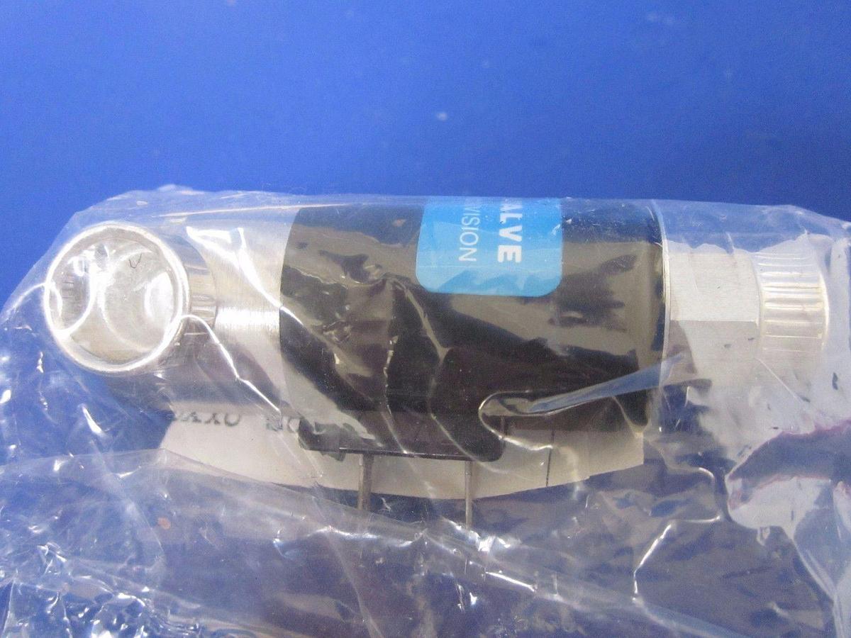 SKINNER B11RX18N Solenoid Valve, 2 Way, 24 VDC, Cleaned for O2, New