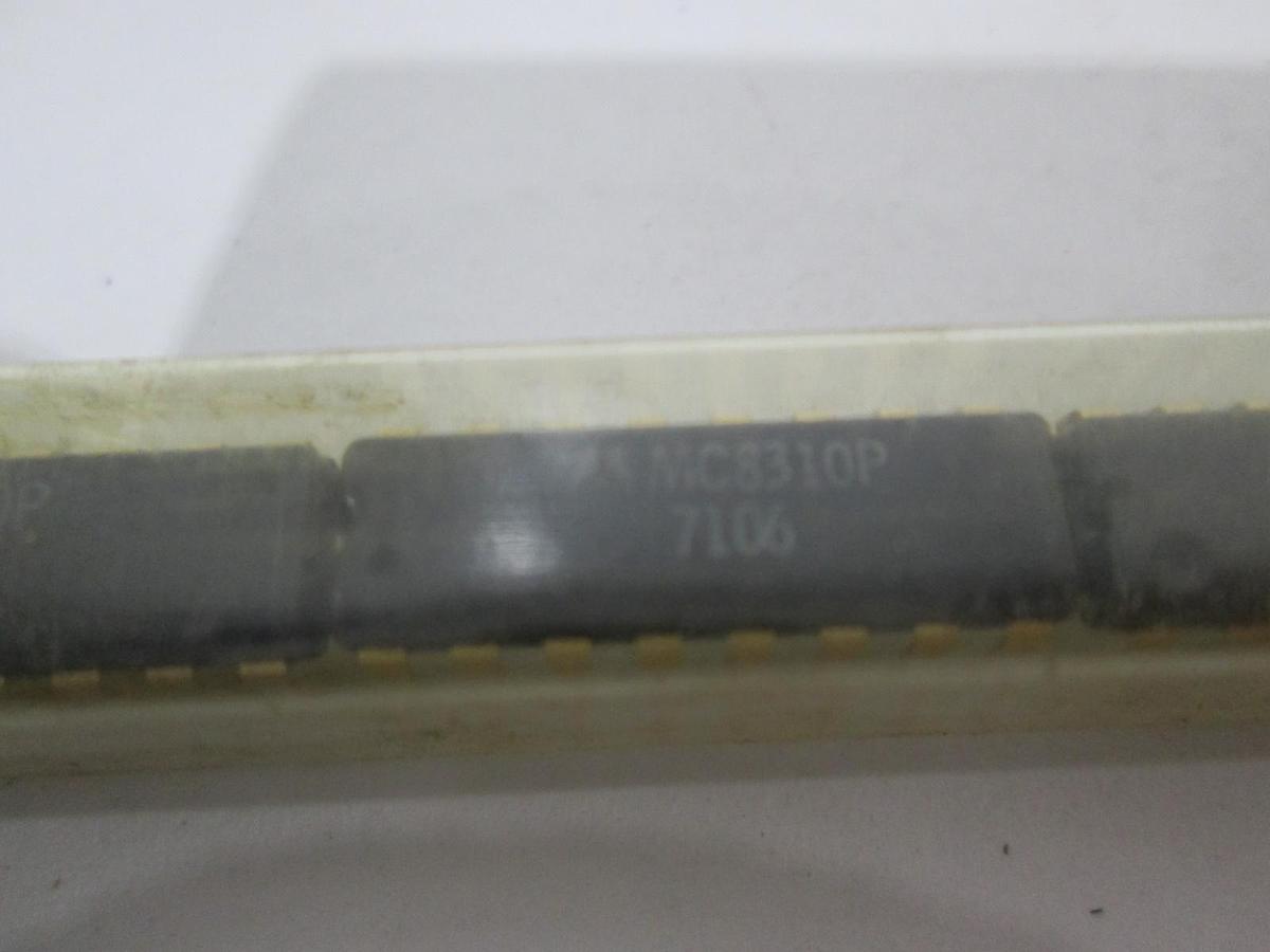 Motorola, MC8310P, 7106, Integrated Circuit, New, Lot of 10