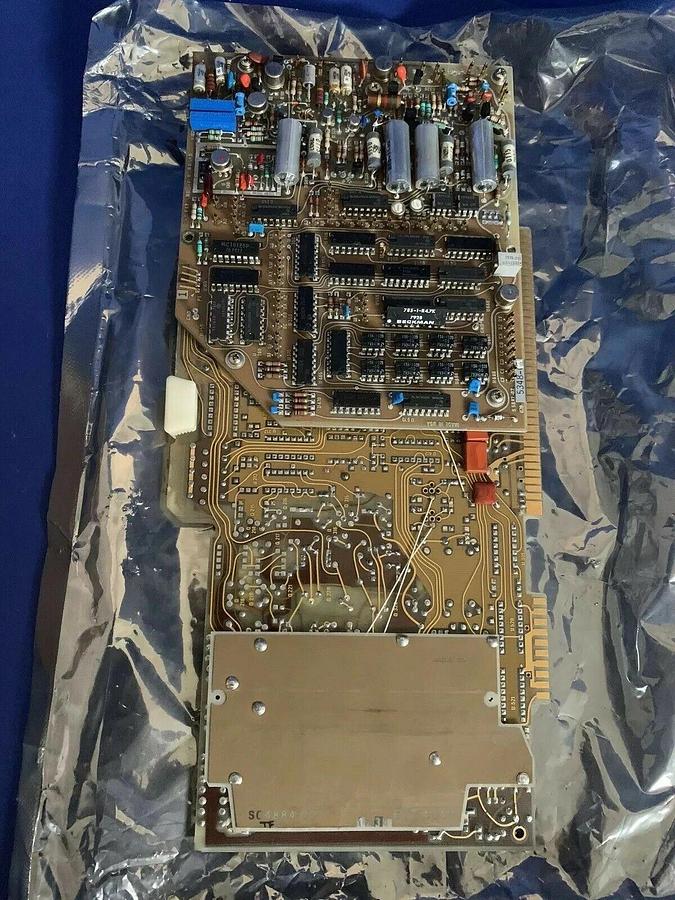 Used Tektronix 672-0687-05 Pin Electronics Card w/ 670-5348-03 Sample and Hold PCB
