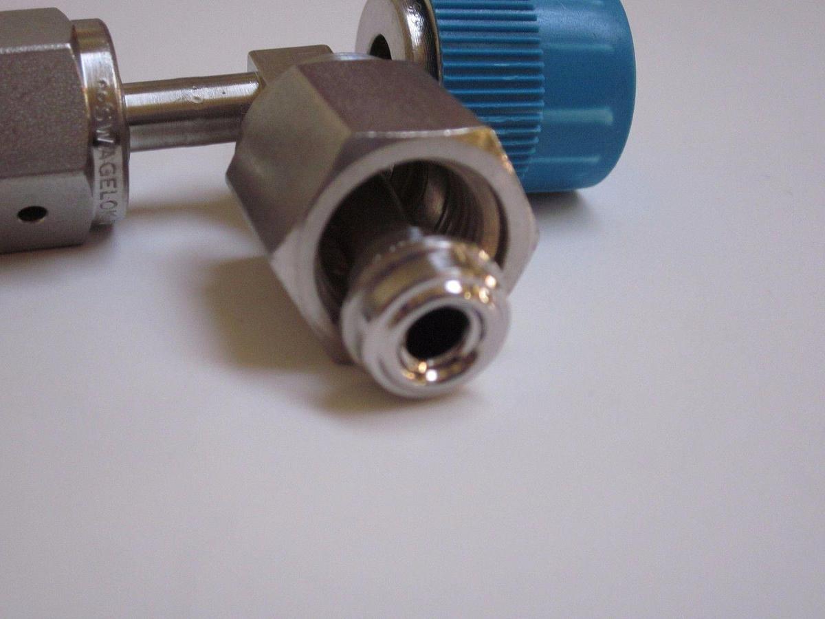 Swagelok Micro-Fit Tee 6LVV with Span Pressure Transducer, Label 23-0552