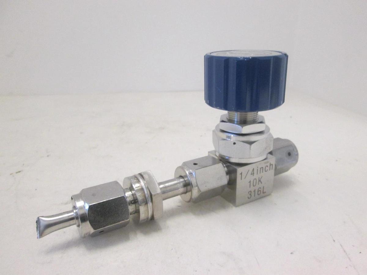 Used Nippon Sanso, 316L 10 K 1/4", Stainless Steel Valve, Used