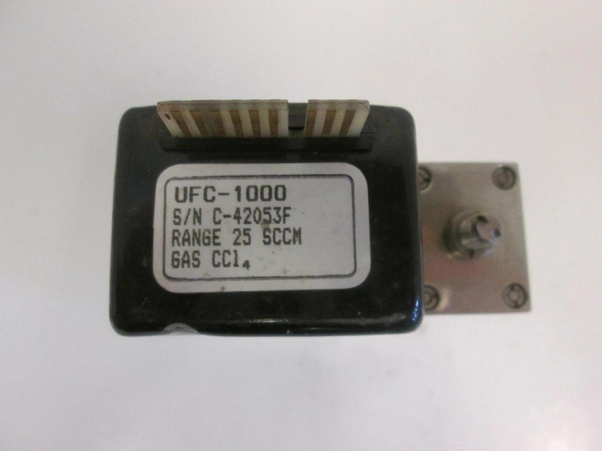 Used Unit UFC-1000, MFC, Mass Flow Controller, CCL4, 25 SCCM, Used