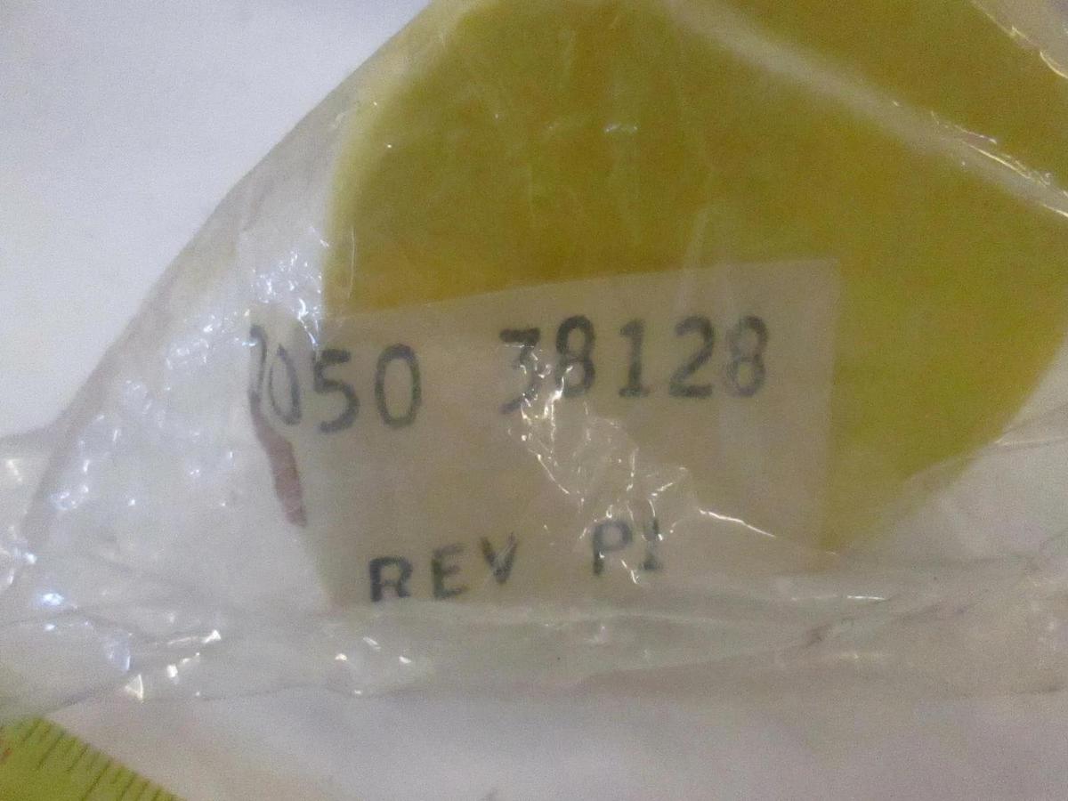 AMAT, 0050-38128, Stainless Steel 90 Deg Elbow with Single Port, New