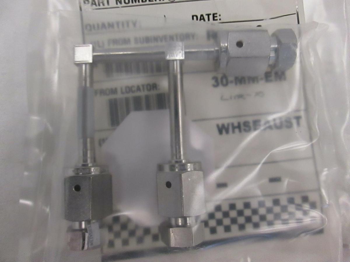 Used AMAT, GAS LINE, TOP VENT W/FLOW RSTR, 1/4 SUPP, 0050-76481, New