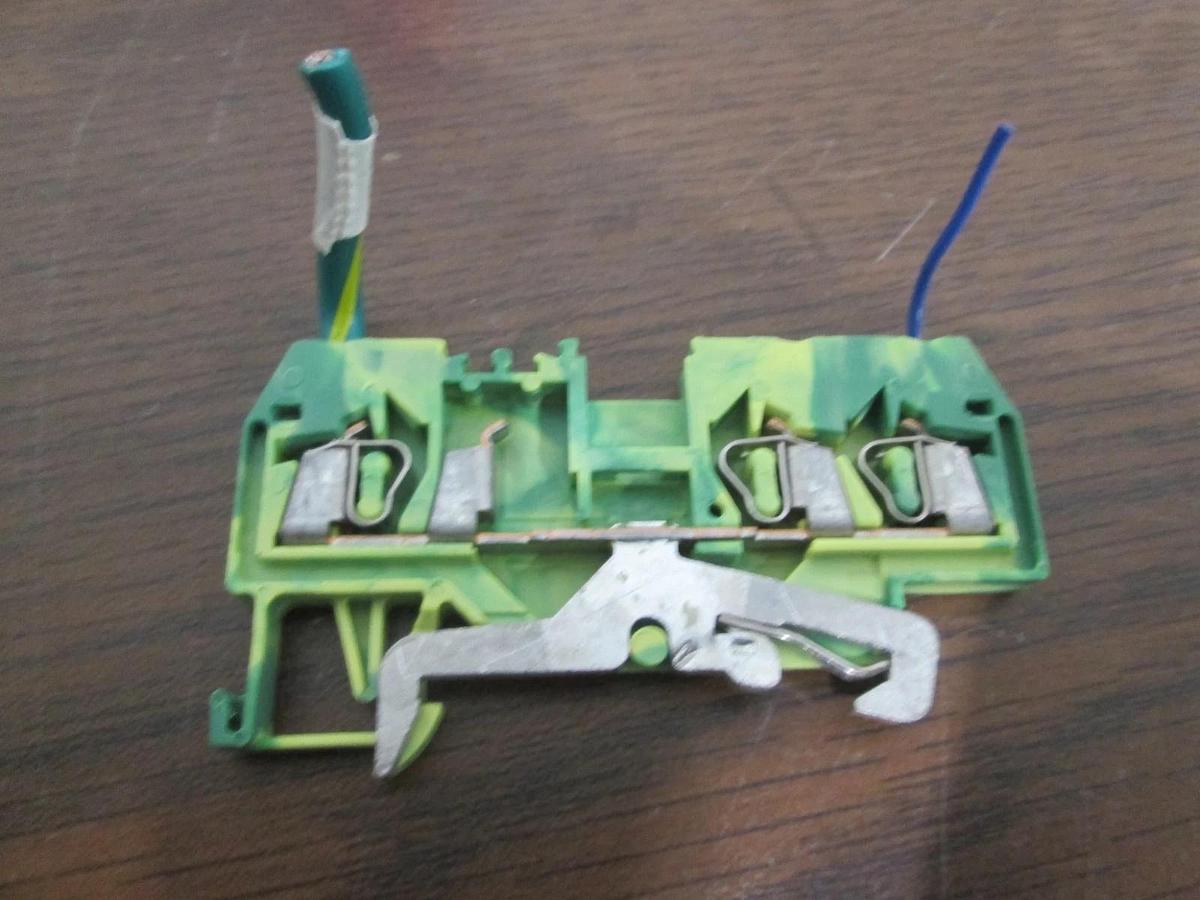 Used Wago 280, IEC 60947-7-2, 2.5mm, Terminal Block, Used, Lot of 10