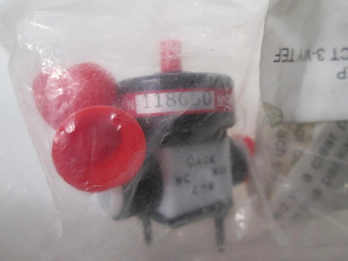Mace, 213-021, Pneumatic 3-Way Valve, TEF, New
