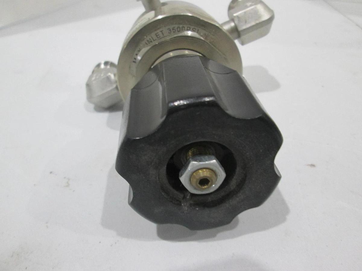 Used APTech, AP1601S 3PW MVE6 MVE6 MVE4 P, 3 Elbow Port Regulator, Used