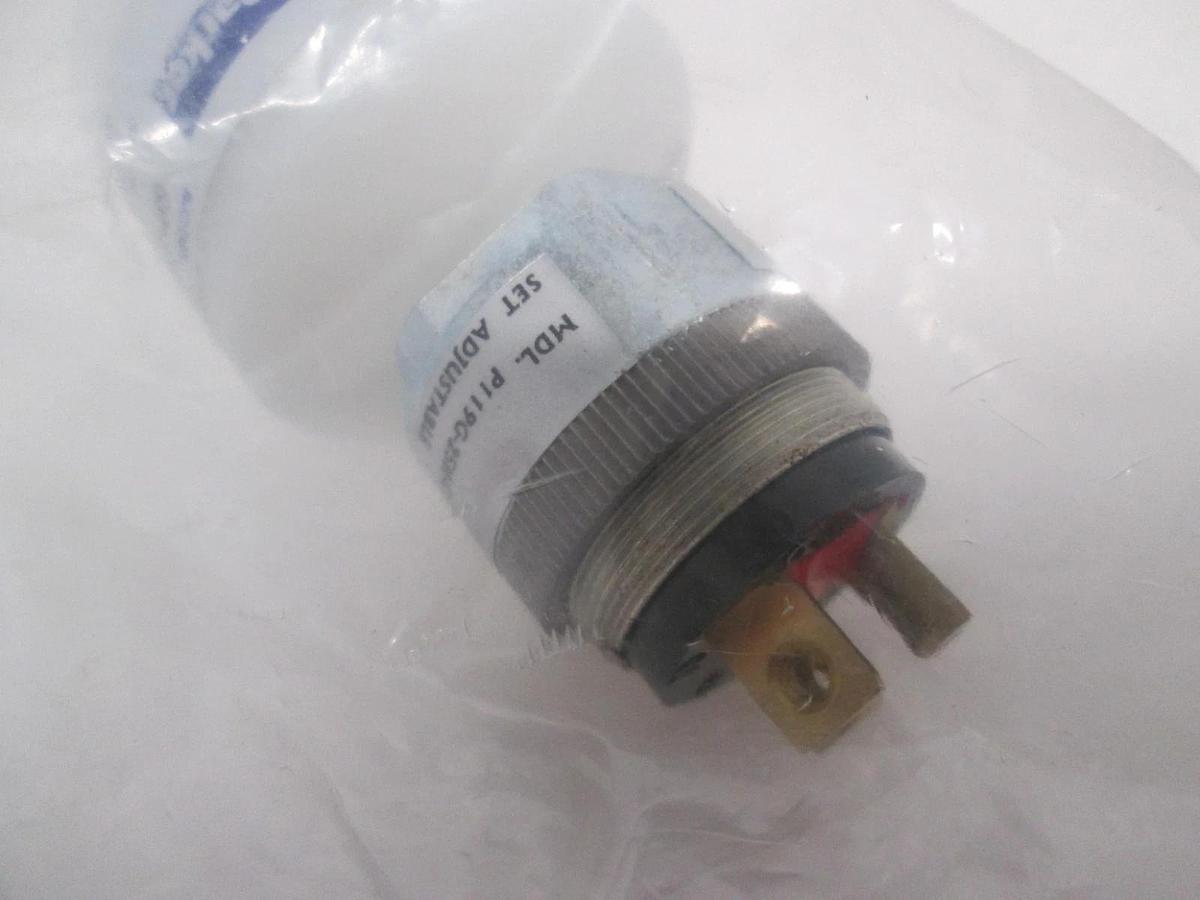 Parker, 221-61668-01, GP-111-247, Pressure Switch w/ Protector, New