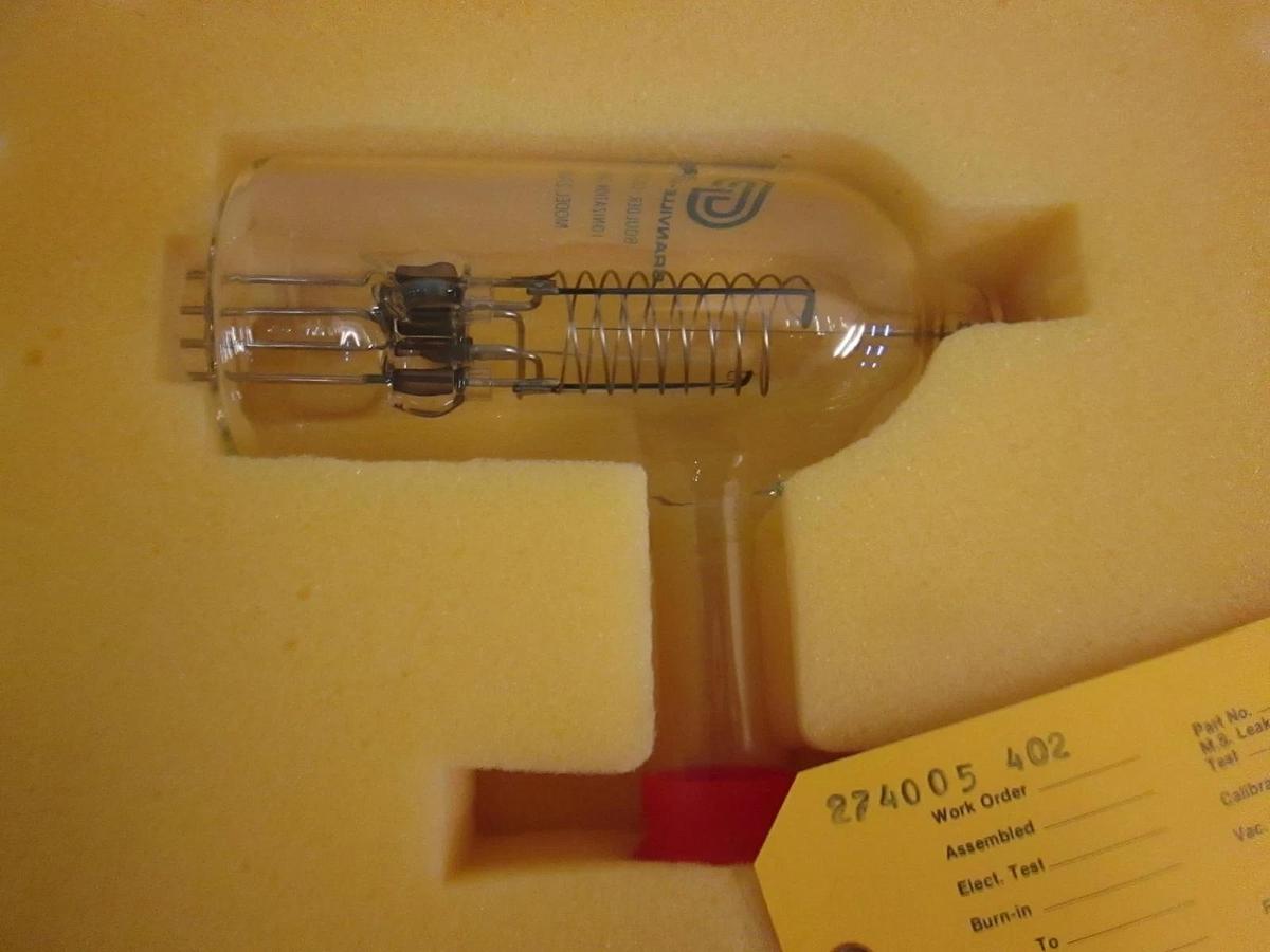 Granville-Phillips Series 274 Ionization Gauge Tube, 274027-100, New
