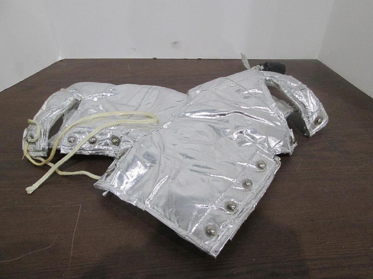 Used BriskHeat, TMS211030, Insulator Jacket, 120V, 6.04A, 725W, Single Phase, Used